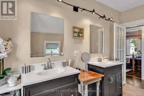 70 Centre Street, Trent Hills (Campbellford), ON - Indoor Photo Showing Bathroom