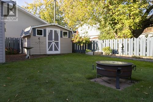 8 Sheppard St, Sault Ste. Marie, ON - Outdoor