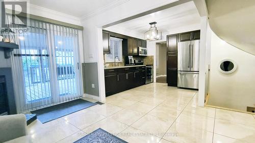 6 Gurr Crescent, Ajax, ON - Indoor Photo Showing Kitchen