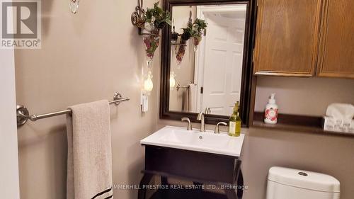 6 Gurr Crescent, Ajax, ON - Indoor Photo Showing Bathroom