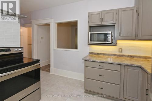 452 Charlotte Street, London, ON - Indoor Photo Showing Kitchen