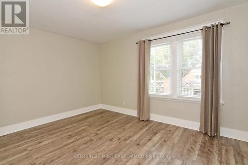 452 Charlotte Street, London, ON - Indoor Photo Showing Other Room