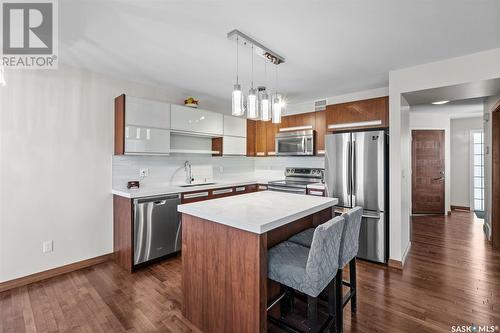 513 2012 Pohorecky Crescent, Saskatoon, SK - Indoor Photo Showing Kitchen With Stainless Steel Kitchen With Upgraded Kitchen