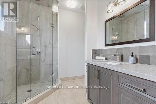 377 10Th Concession Road, Norfolk, ON - Indoor Photo Showing Bathroom