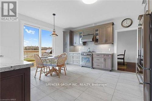 377 10Th Concession Road, Norfolk, ON - Indoor Photo Showing Kitchen With Upgraded Kitchen