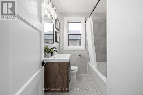 138 Munroe Street, Cobourg, ON - Indoor Photo Showing Bathroom