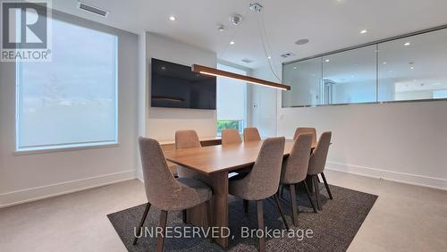 1018 - 3100 Keele Street, Toronto, ON - Indoor Photo Showing Dining Room