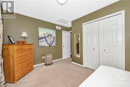 1266 Collier Crescent, Ottawa, ON - Indoor Photo Showing Bedroom