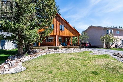 7500 Rivercrest Road, Radium Hot Springs, BC - Outdoor With Deck Patio Veranda