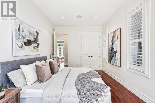 112 Cortina Crescent, Blue Mountains, ON - Indoor Photo Showing Bedroom