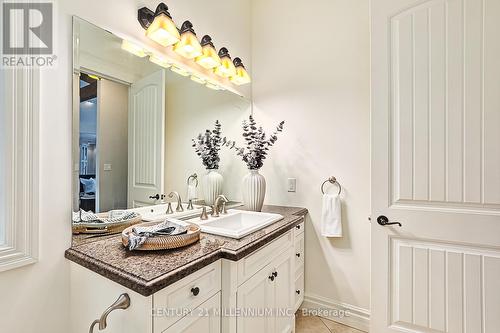 112 Cortina Crescent, Blue Mountains, ON - Indoor Photo Showing Bathroom