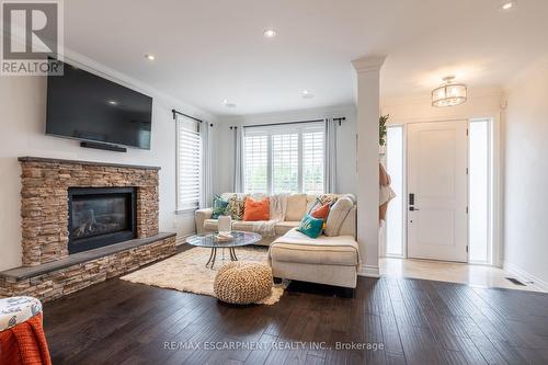 4610 Cornerstone Drive, Burlington, ON - Indoor Photo Showing Living Room With Fireplace