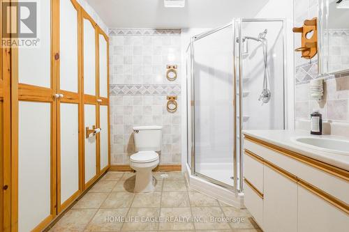 37 Athabaska Road, Barrie, ON - Indoor Photo Showing Bathroom