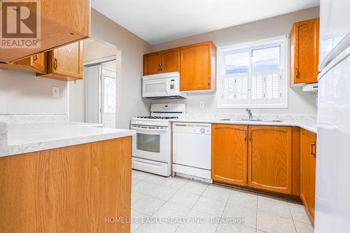 37 Athabaska Road, Barrie, ON - Indoor Photo Showing Kitchen