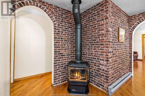 6 Third Avenue North, Sauble Beach, ON - Indoor With Fireplace