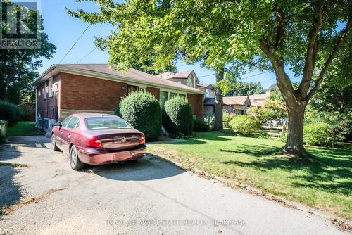 28 Clyde Road, Toronto, ON - Outdoor