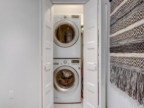 Laundry room - 411-131 Ch. Bates, Mont-Royal, QC - Indoor Photo Showing Laundry Room