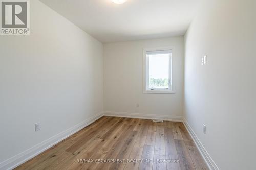 11 Raspberry Lane, Hamilton, ON - Indoor Photo Showing Other Room