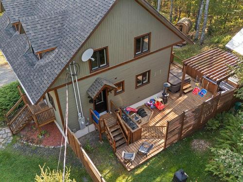 Backyard - 40 Ch. Des Magnolias, Mont-Tremblant, QC - Outdoor With Exterior