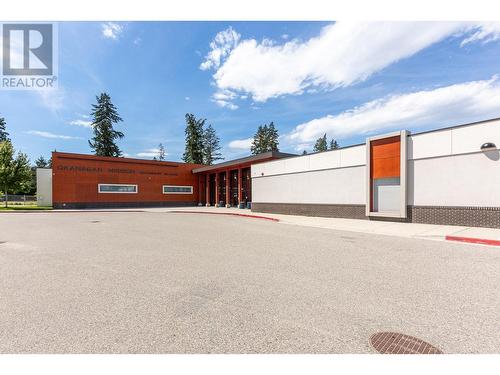 1016 Clarance Avenue, Kelowna, BC - Outdoor