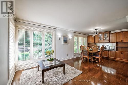 1386 Hixon Street, Oakville, ON - Indoor