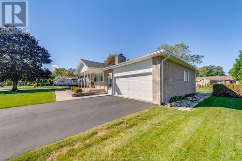 1234 Oxford Avenue, Kingsville, ON - Outdoor