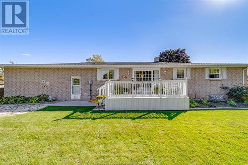 1234 Oxford Avenue, Kingsville, ON - Outdoor With Deck Patio Veranda