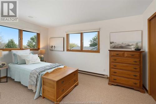 1405 Heritage Road, Kingsville, ON - Indoor Photo Showing Bedroom