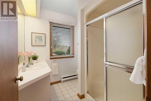 1405 Heritage Road, Kingsville, ON - Indoor Photo Showing Bathroom