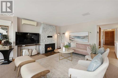 1405 Heritage Road, Kingsville, ON - Indoor Photo Showing Living Room With Fireplace