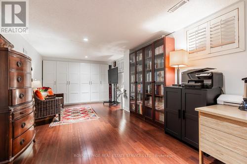 108 Chalmers Street, Oakville, ON - Indoor Photo Showing Other Room