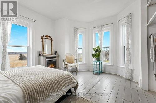 395 Massassauga Road, Prince Edward County (Ameliasburgh), ON - Indoor Photo Showing Bedroom