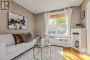 501 Roosevelt Avenue, Ottawa, ON  - Indoor Photo Showing Living Room 