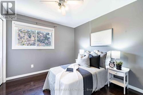 90 Chester Crescent, Scugog (Port Perry), ON - Indoor Photo Showing Bedroom