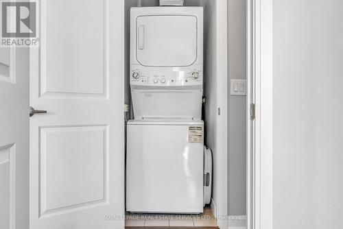 507 - 1 Michael Power Place, Toronto, ON - Indoor Photo Showing Laundry Room