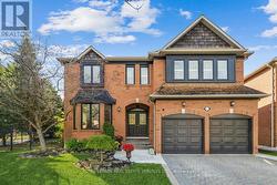 2794 RAINBOW CRESCENT  Mississauga, ON L5L 5W1