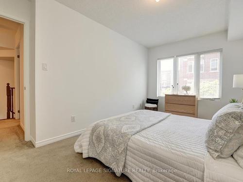 133-5 Elsie Lane, Toronto, ON - Indoor Photo Showing Bedroom