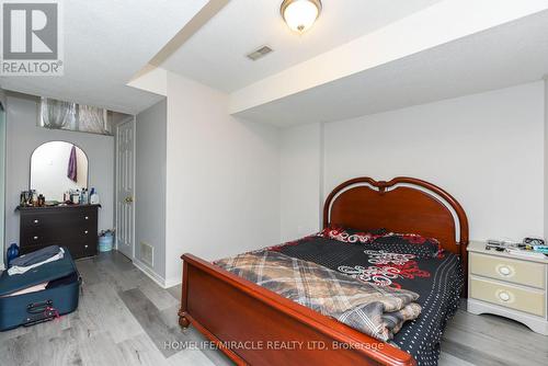 82 Via Romano Way, Brampton, ON - Indoor Photo Showing Bedroom