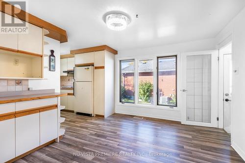 1239 Jalna Boulevard, London, ON - Indoor Photo Showing Kitchen