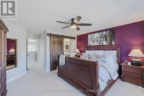 1007 Byronmanor Road, London, ON - Indoor Photo Showing Bedroom