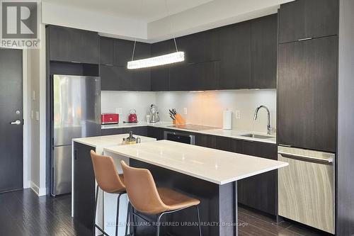 112 - 55 Regent Park Boulevard, Toronto, ON - Indoor Photo Showing Kitchen With Upgraded Kitchen