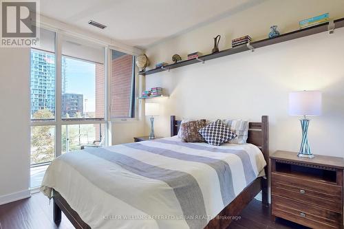 112 - 55 Regent Park Boulevard, Toronto, ON - Indoor Photo Showing Bedroom