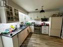 350 Vancouver Crescent, Oshawa, ON  - Indoor Photo Showing Kitchen With Double Sink 