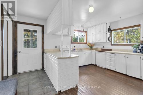 4388 Henderson Road, North Frontenac, ON - Indoor Photo Showing Kitchen With Double Sink