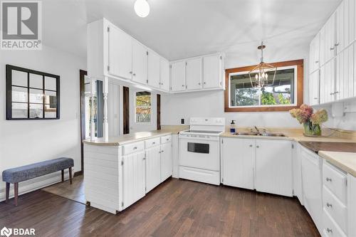 4388 Henderson Road, Arden, ON - Indoor Photo Showing Kitchen With Double Sink