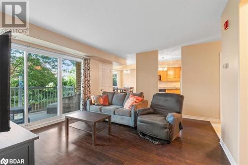 15 Heartwood Drive Unit# 107, Belleville, ON - Indoor Photo Showing Living Room