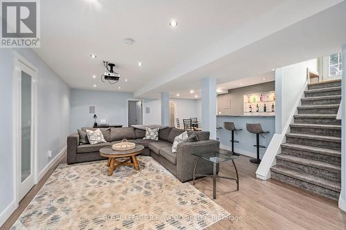 67 Dennis Avenue, London, ON - Indoor Photo Showing Living Room