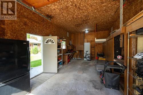 67 Dennis Avenue, London, ON - Indoor Photo Showing Garage