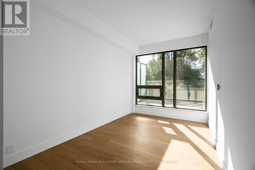 310 - 1414 Bayview Avenue, Toronto, ON - Indoor Photo Showing Other Room