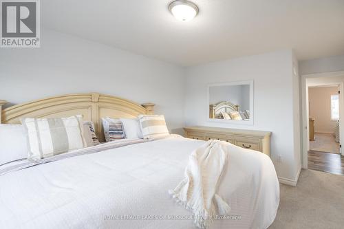 14 Henry Ball Court, Oro-Medonte, ON - Indoor Photo Showing Bedroom